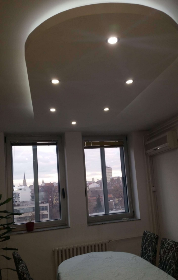 BULEVAR, 101 m2, Trosoban, Namešten 3