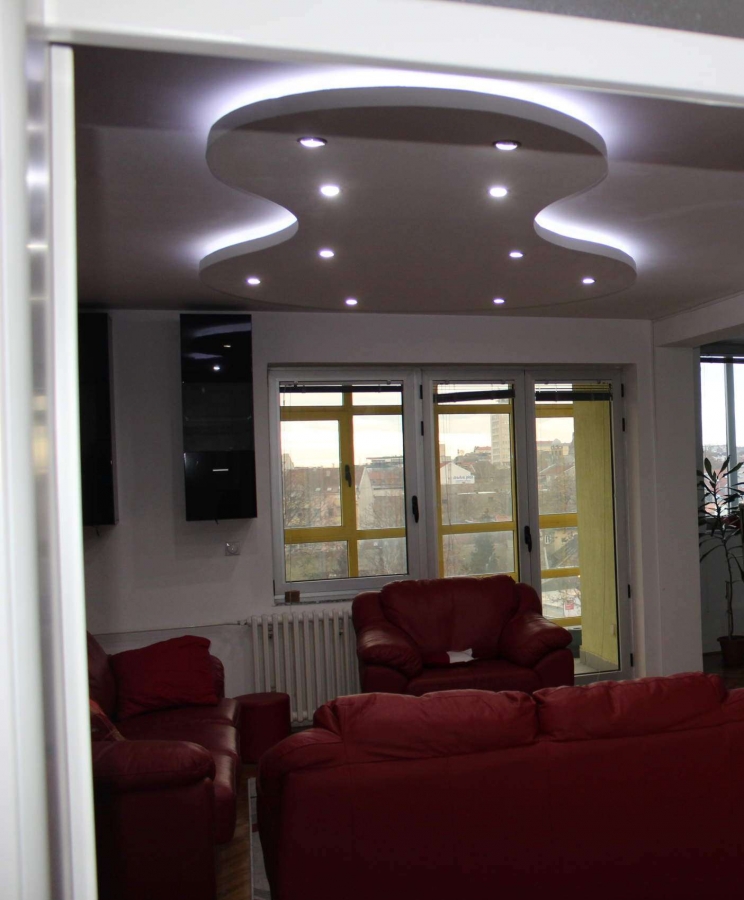 BULEVAR, 101 m2, Trosoban, Namešten 4