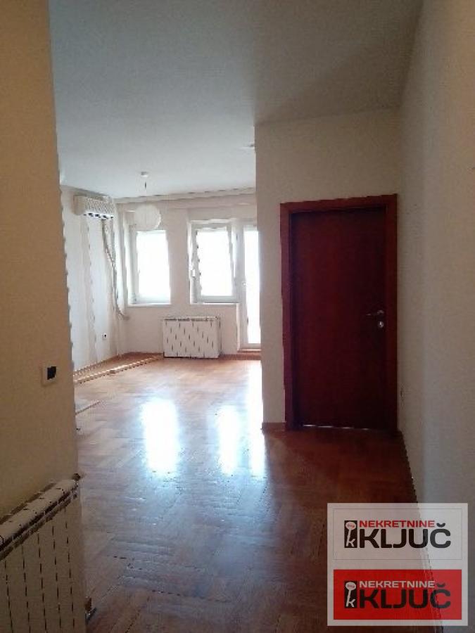 FUTOŠKA PIJACA, 81m2, četvorosoban! DUPLEX 4