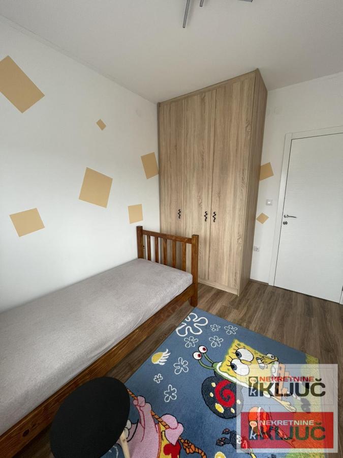 KOD LIPOV GAJA, 76m2, Četvorosoban, NАМЕŠTEN ! 21