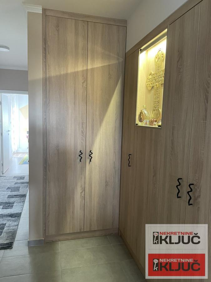 KOD LIPOV GAJA, 76m2, Četvorosoban, NАМЕŠTEN ! 15