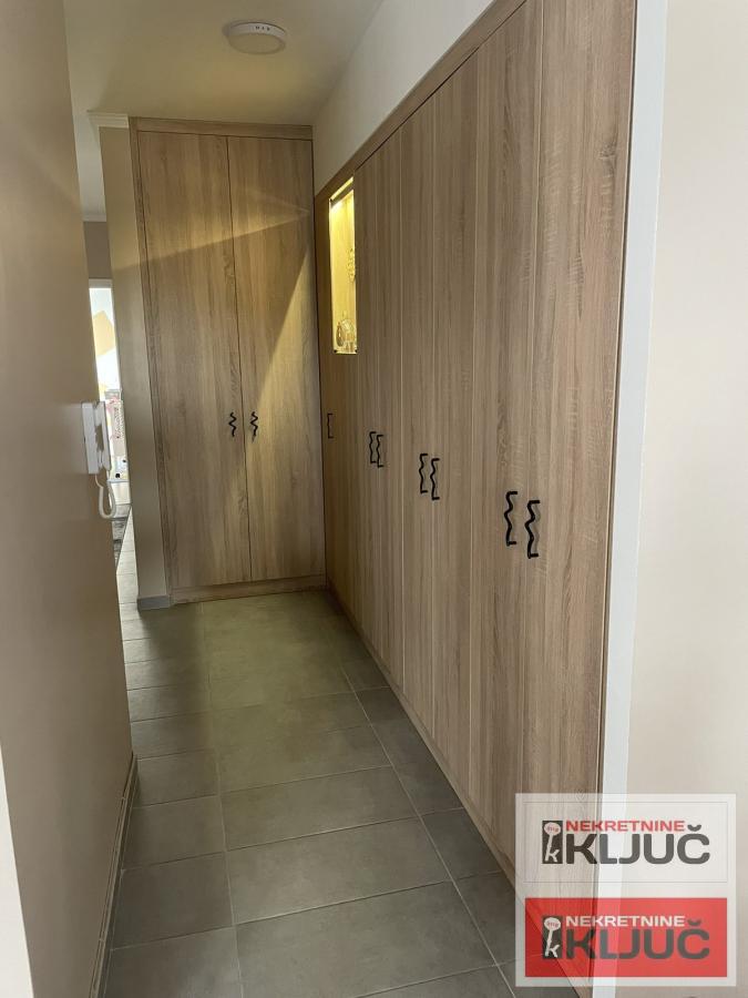 KOD LIPOV GAJA, 76m2, Četvorosoban, NАМЕŠTEN ! 18