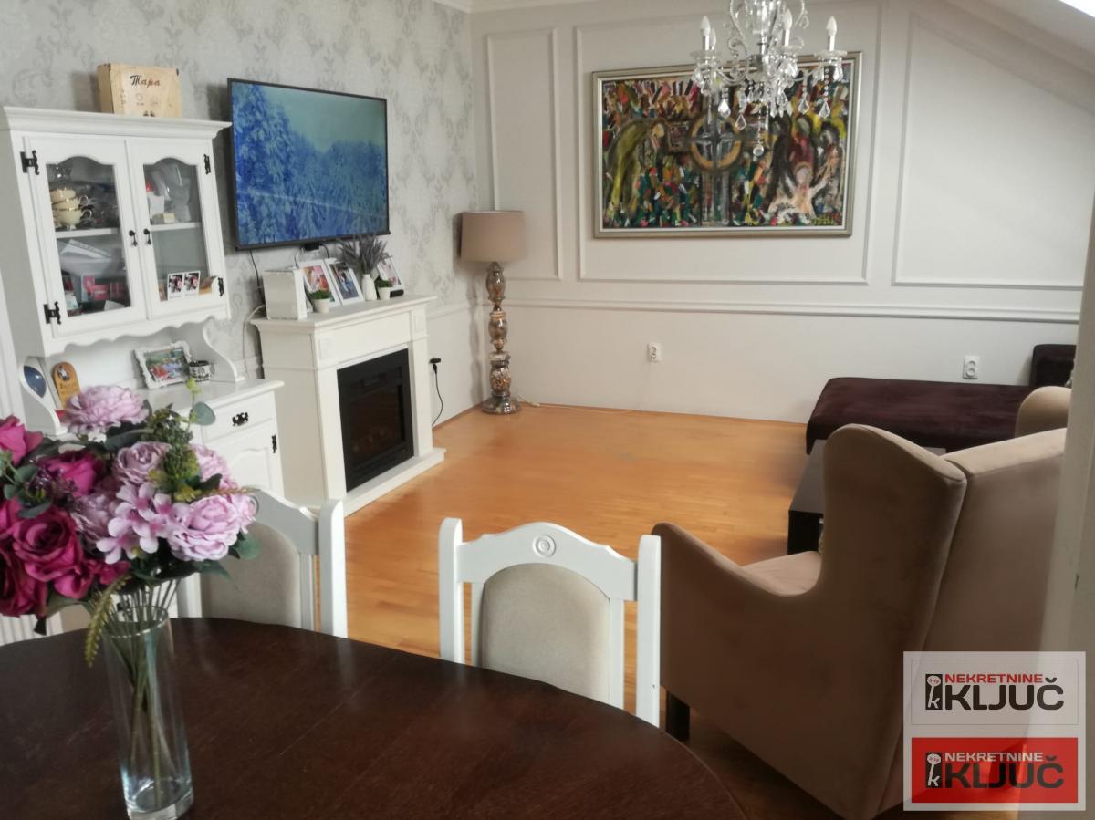 NOVO NASELJE, 79m2, Trosoban-DUPLEX! 4