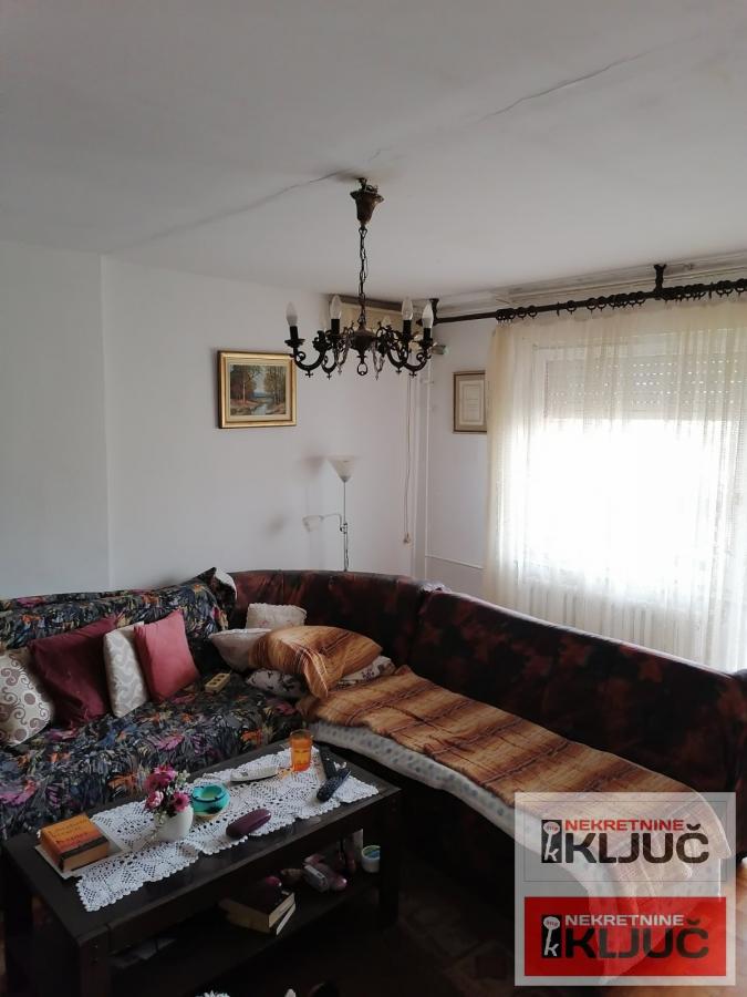 NOVO NASELJE, 89m2, Troiposoban 1