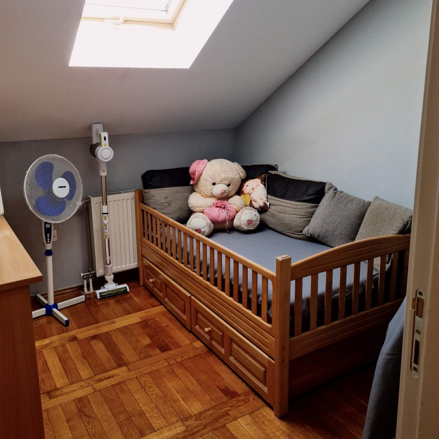 PETROVARADIN, 69 m2, Trosoban! 9