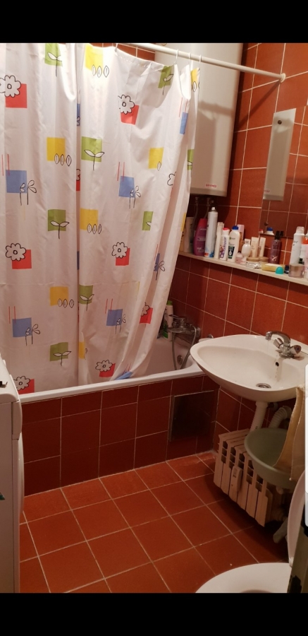 PETROVARADIN, 87 m2, Trosoban može Troiposoban! 3