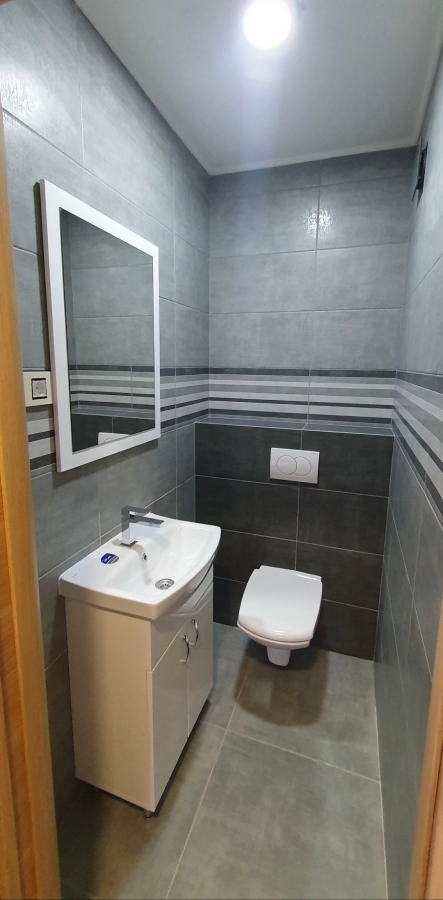 TELEP-LIMAN 4, 72 m2, Trosoban sa PDV, Lux oprema, Neuseljavan 5