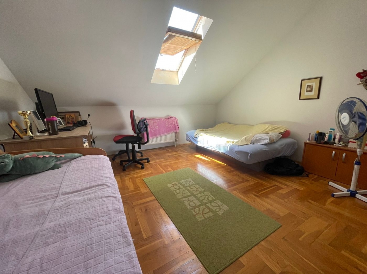 ŽELEZNIČKA STANICA, 78 m2, Trosoban-Duplex 9