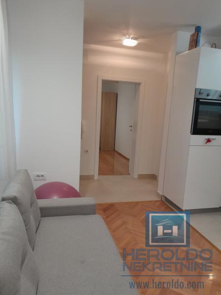 Apartman WING -kod  Akva Parka u Jagodini 15