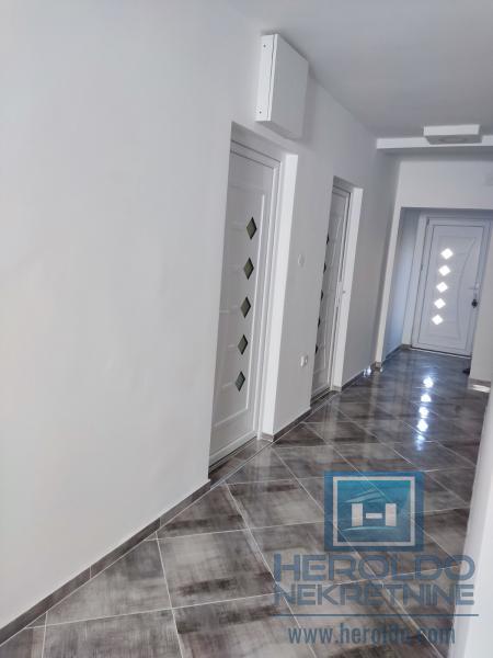 Deluxe kuca na prodaju, Batocina 20