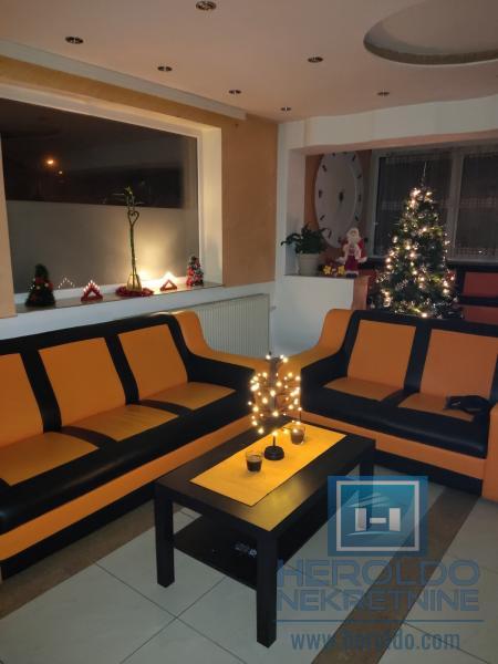 Deluxe kuca na prodaju, Batocina 25