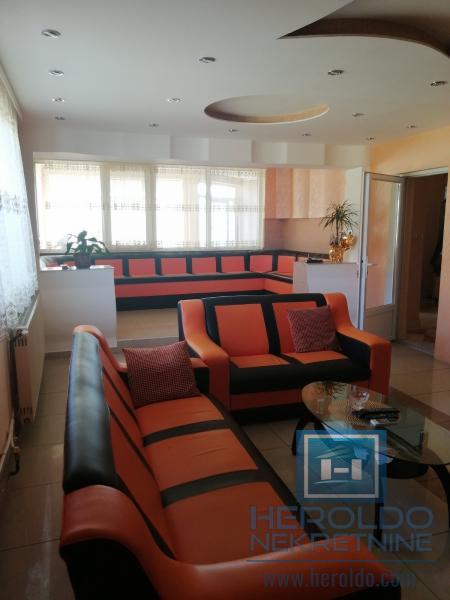 Deluxe kuca na prodaju, Batocina 26