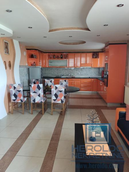 Deluxe kuca na prodaju, Batocina 4