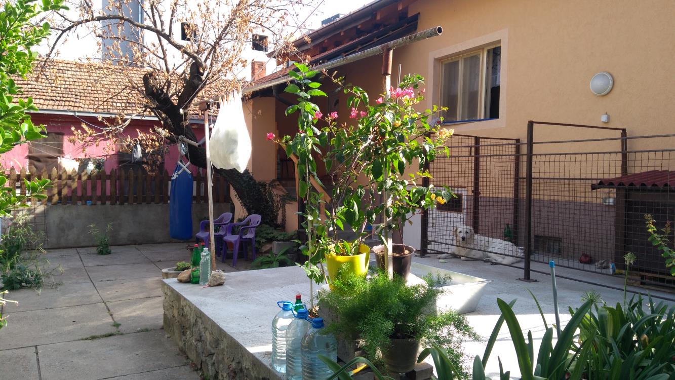 dobra kuća kod Pijace 8