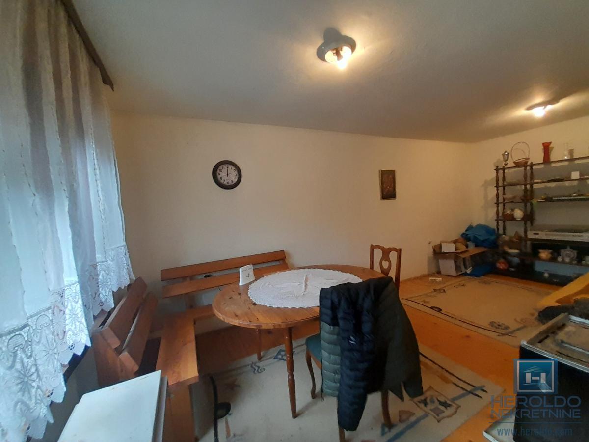 Dve kuće u Ćupriji na prodaju 5