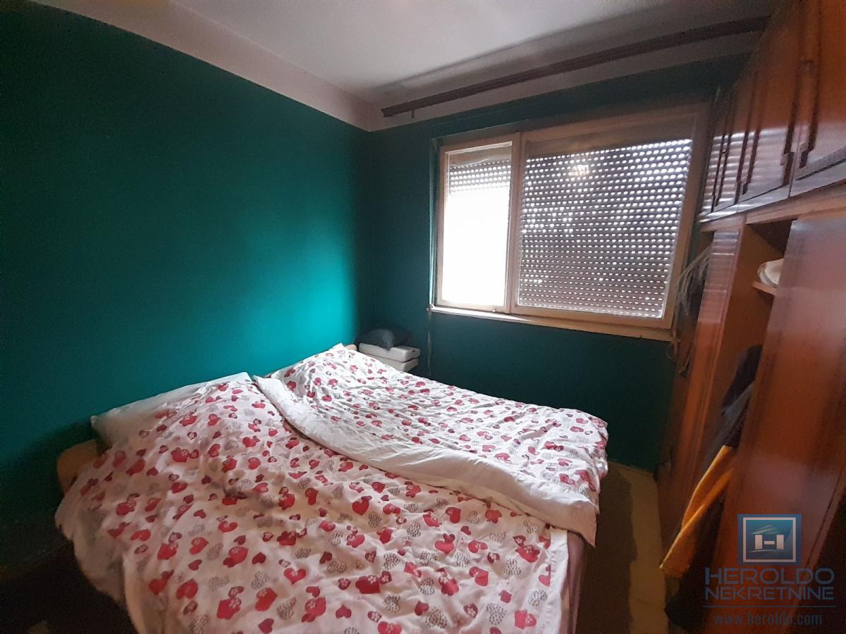 Dve kuće u Ćupriji na prodaju 8