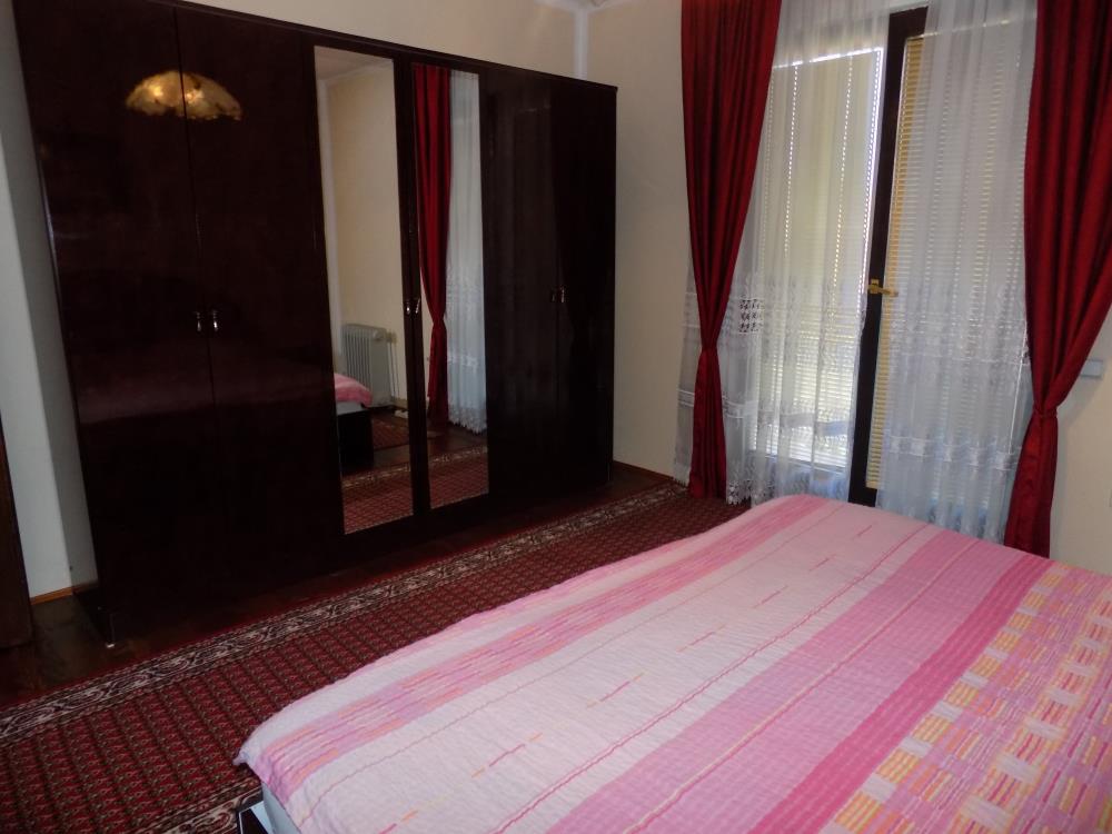 Dve kuće u Ćupriji, u blizini bolnice 25