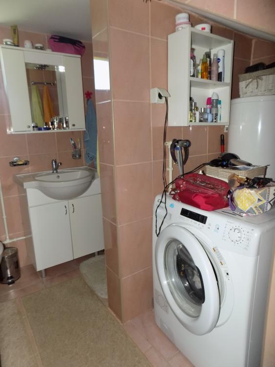 Dve kuće u Ćupriji, u blizini bolnice 15