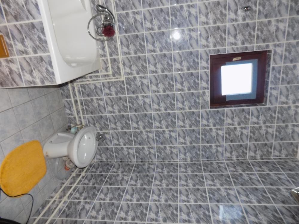 Dve kuće u Ćupriji, u blizini bolnice 20