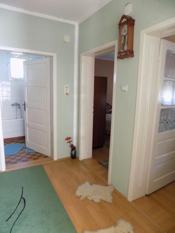 Dve kuće u Ćupriji, u blizini bolnice 3