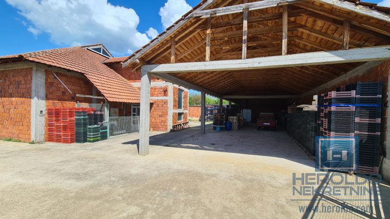 Hala selo Stropsko Vranje 5