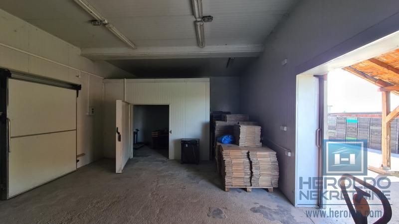 Hala selo Stropsko Vranje 13