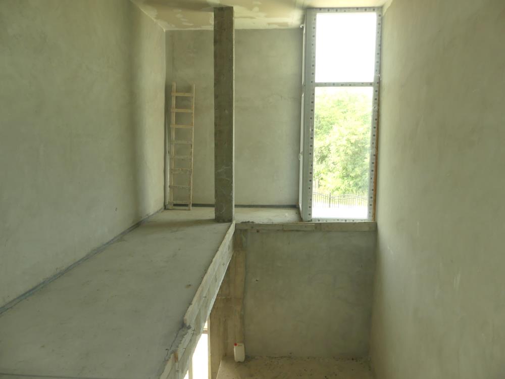 Hala uz glavni put 3