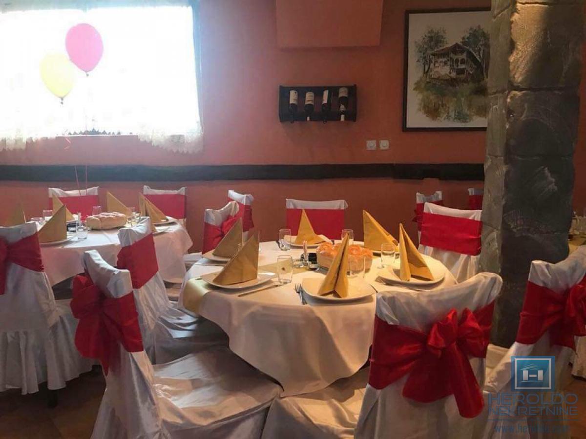 Jedinstvena ponuda, potpuno razradjen Ugostiteljski kompleks - nekadašnja diskoteka HULA HULA 11