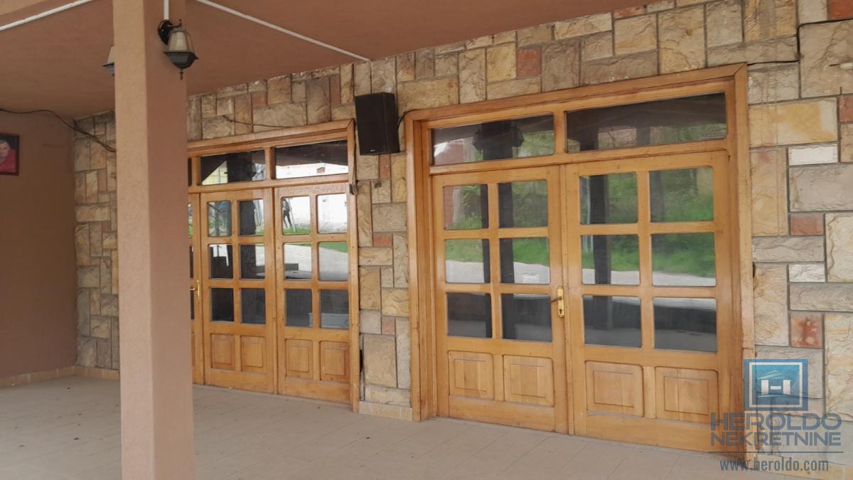 Jedinstvena ponuda, potpuno razradjen Ugostiteljski kompleks - nekadašnja diskoteka HULA HULA 15