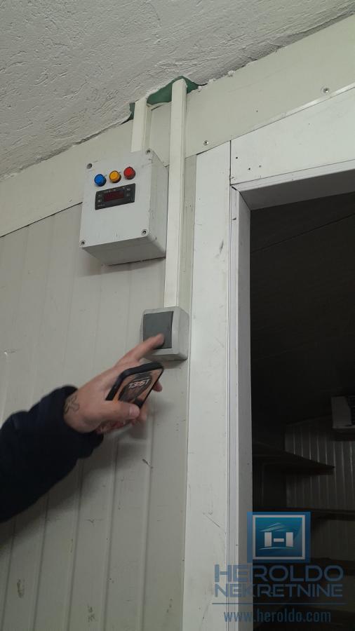 Jedinstvena ponuda, potpuno razradjen Ugostiteljski kompleks - nekadašnja diskoteka HULA HULA 28