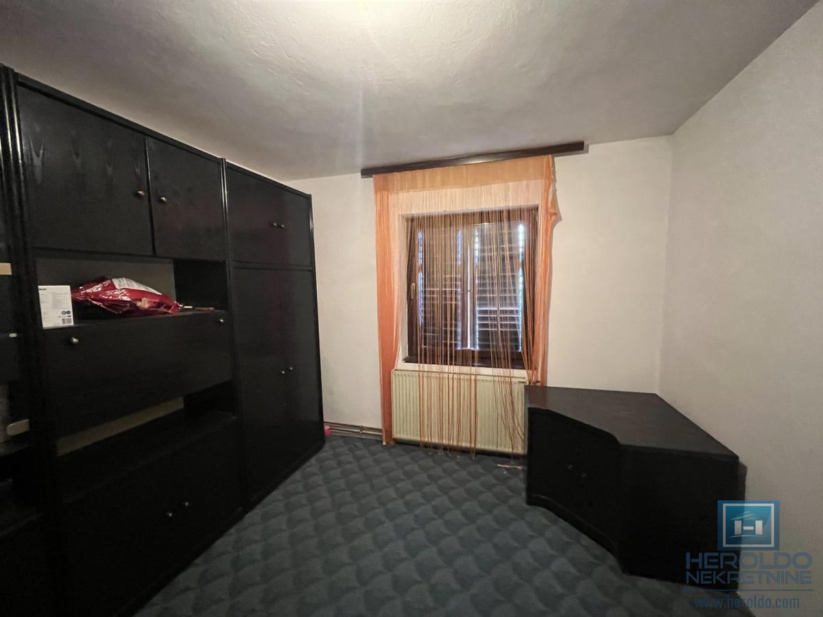 Komforna kuća na Budžinom brdu 19