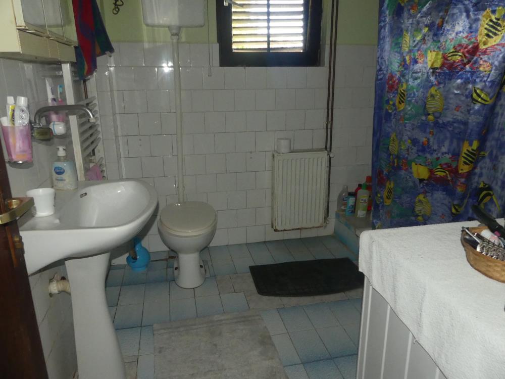 Komforna prostrana kuća 7