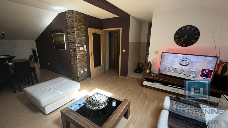 Kompletno namešten 3.5 stan, širi centar 4