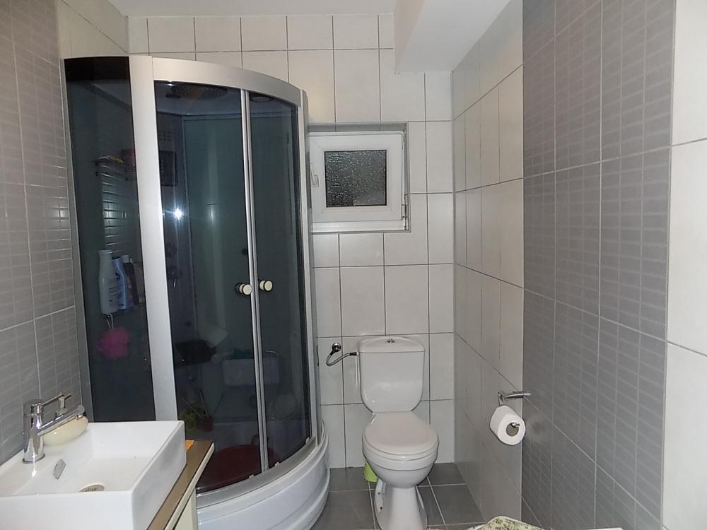 Kuća bez ulaganja 13