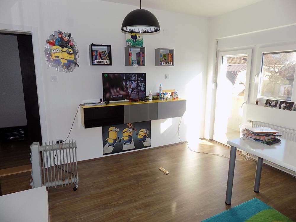 Kuća na odličnoj lokaciji, širi centar 4