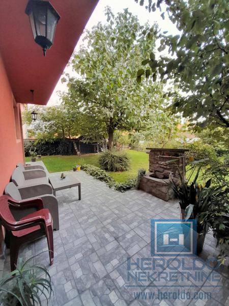 Kuća na prodaju, Jagodina, Solaris 32