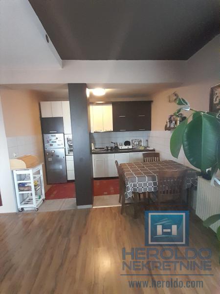 Kuća na prodaju, Jagodina, Solaris 5