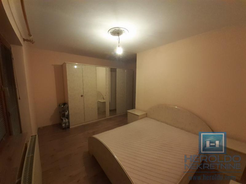 Kuća na prodaju, Jagodina, Solaris 8