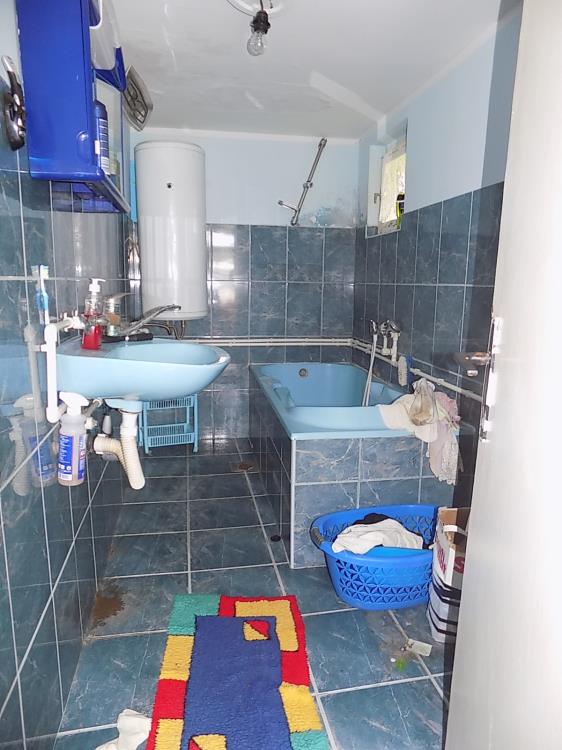 Kuća na prostranom placu 1