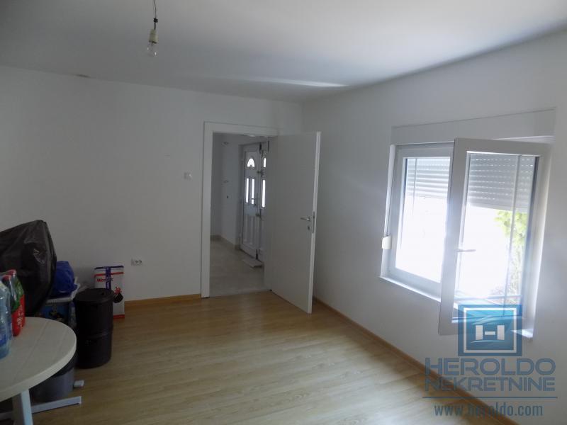 Kuća -novogradnja 15