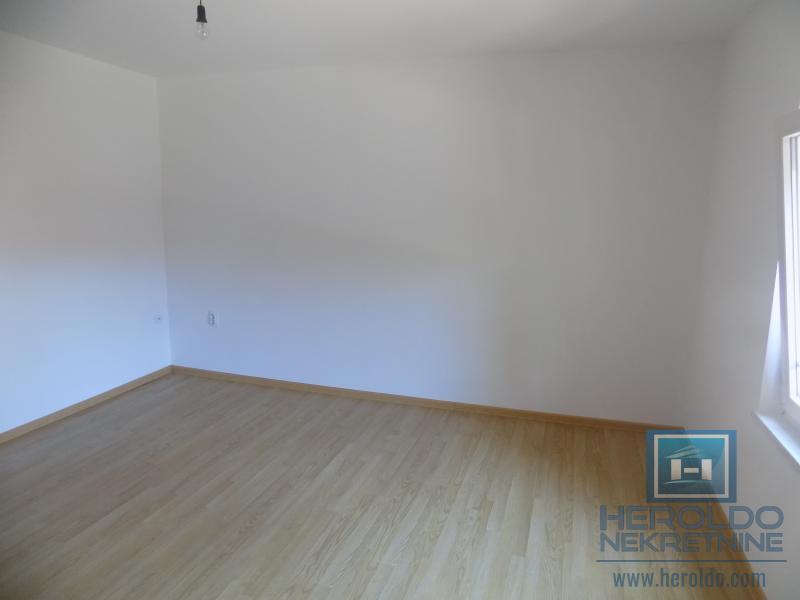 Kuća -novogradnja 19