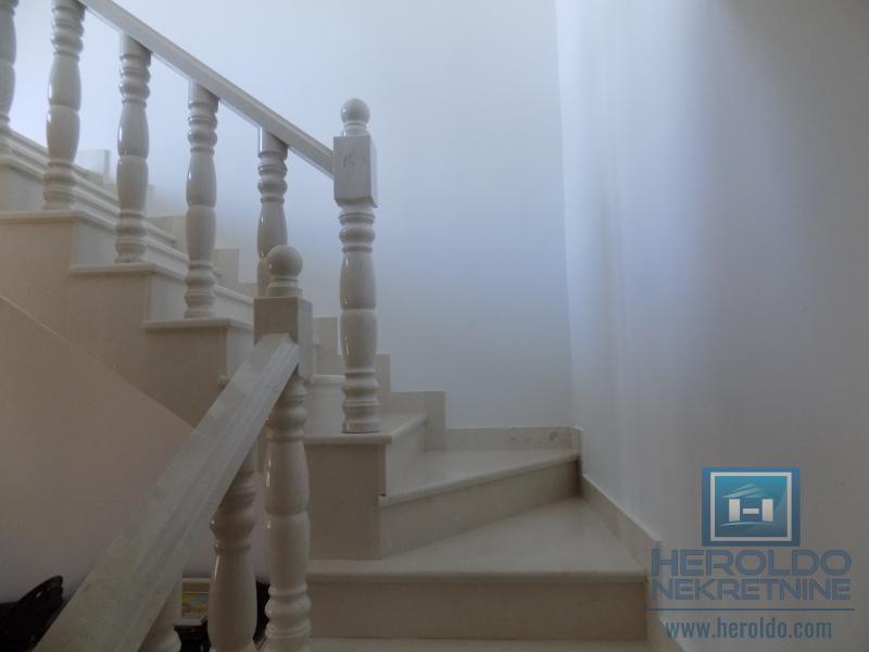 Kuća -novogradnja 21