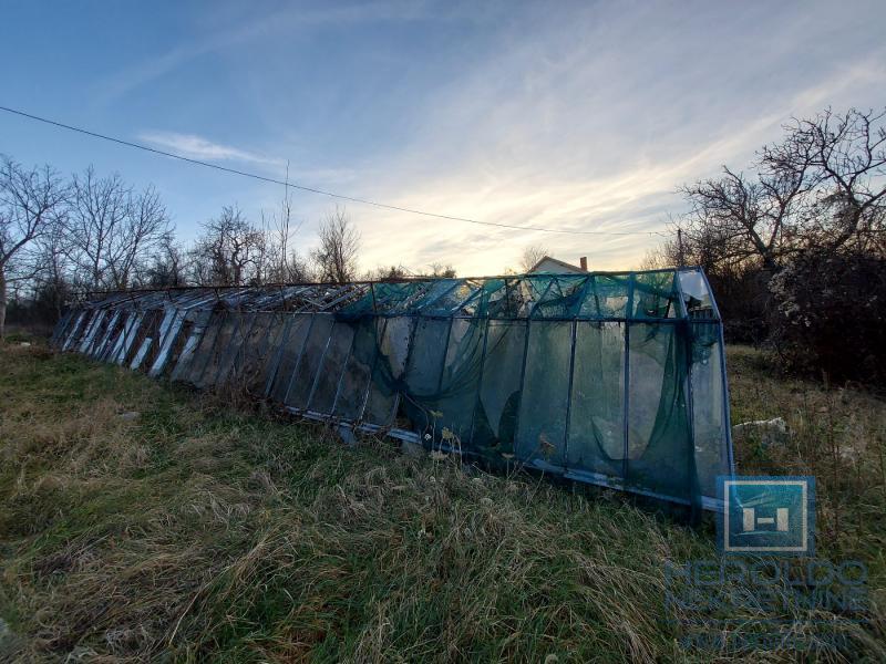 Seosko domaćinstvo – kuća preko 300 m² na placu preko 30 ari 18