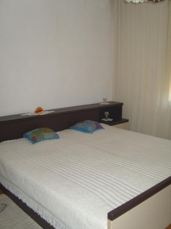 Kuća sa lepim dvorištem 5