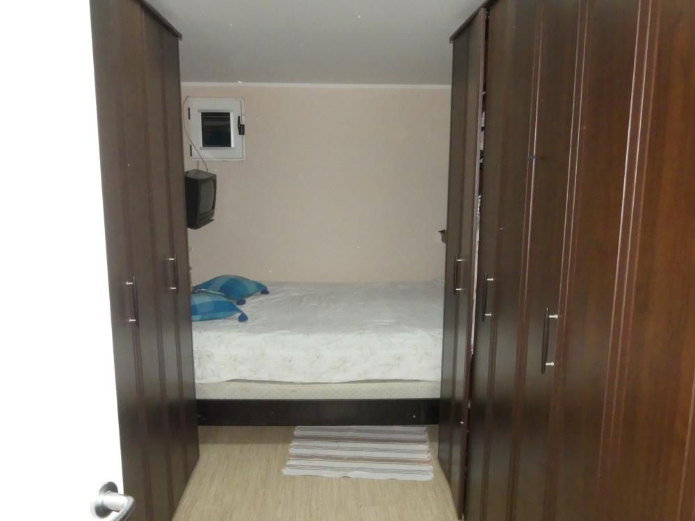 Kuća sa lokalom (nameštena) 41