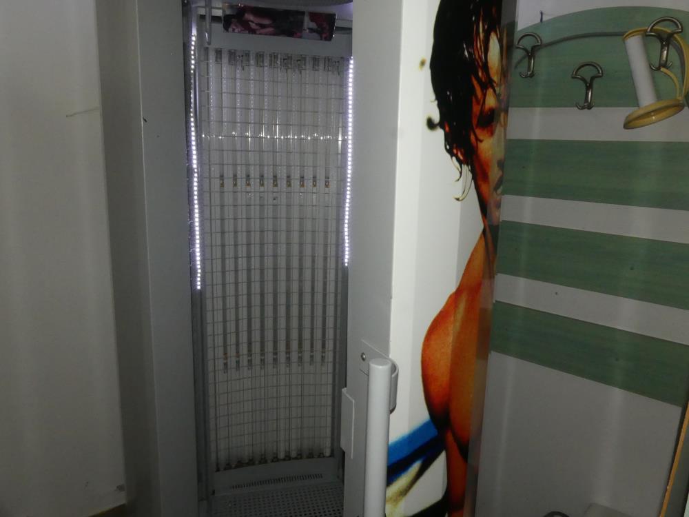 Kuća sa lokalom (nameštena) 10