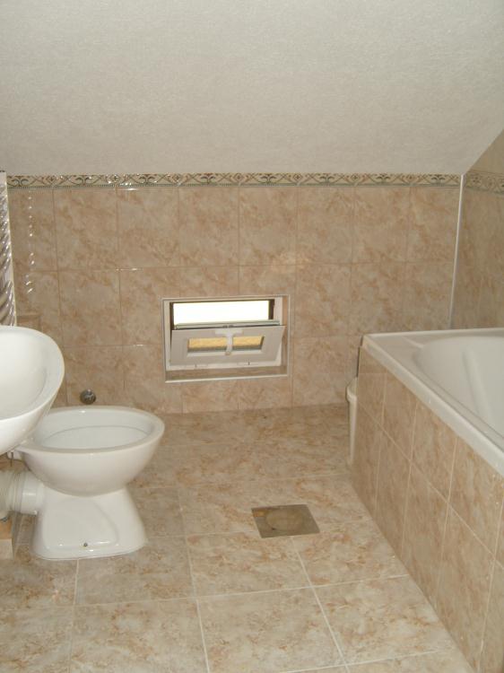 Kuća sa poslovnim prostorom, Tabane 6