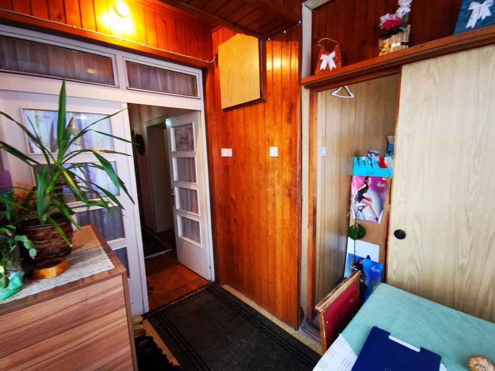 Kuća sa prostranim dvorištem 7