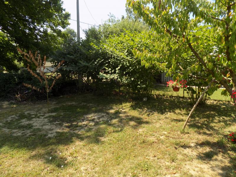 Kuća sa velikim placem za odmor i uživanje u blizini Morave 20