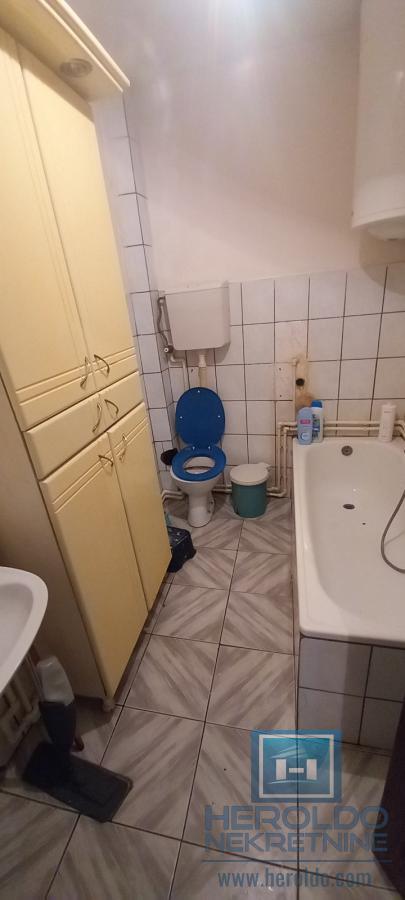 Kuća u blizini zelene pijace i centra grada 15